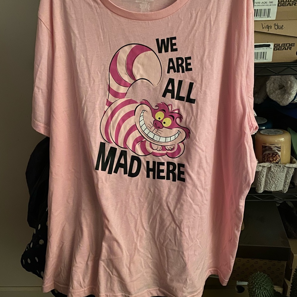 Plus size Disney Alice in Wonderland We’re All Mad Here tee-shirt Size 4X NEW.